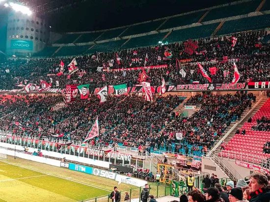 Curva Milan vincitore biglietti.webp